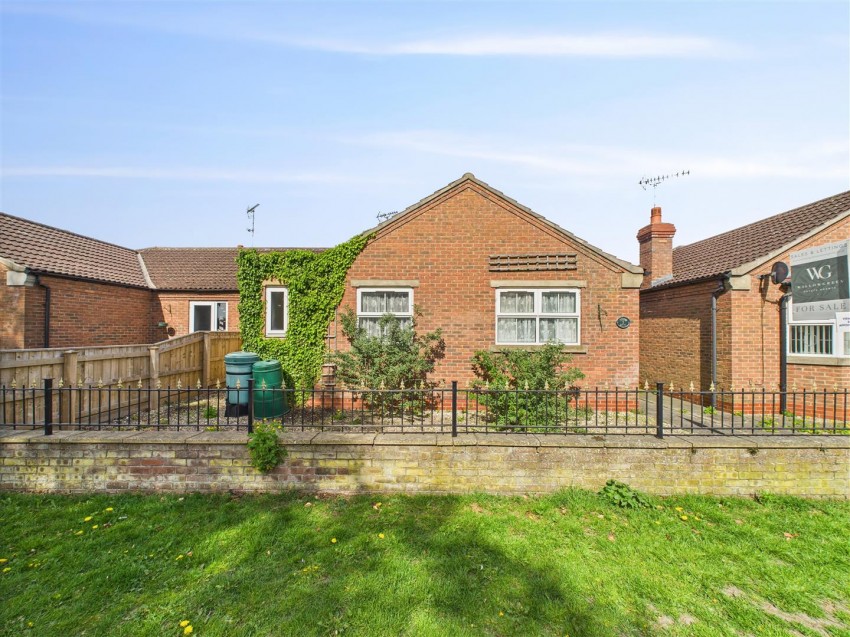 Images for 3 Hudson Drive, Driffield. YO25 5NX