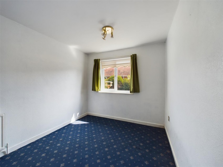 Images for 10 Sycamore Close, Nafferton, Driffield, YO25 4LW