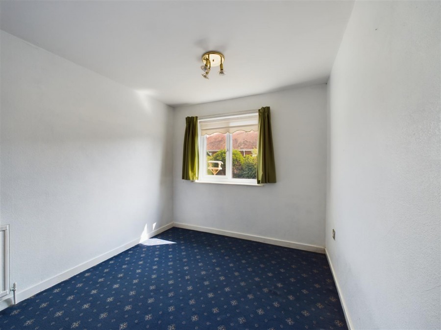 Images for 10 Sycamore Close, Nafferton, Driffield, YO25 4LW