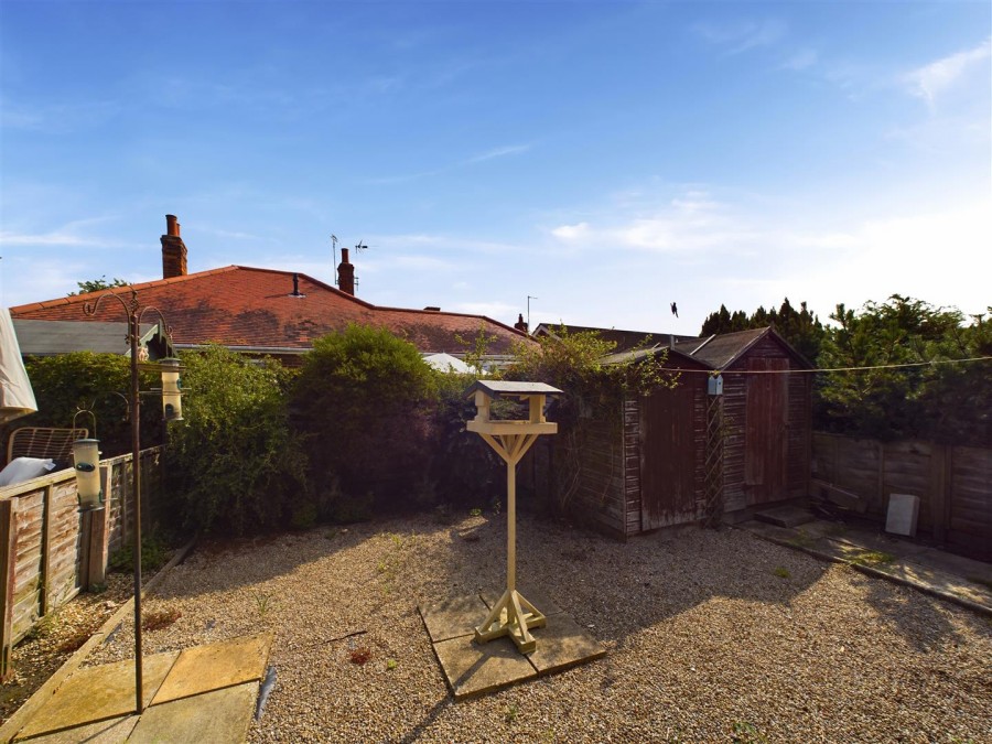 Images for 10 Sycamore Close, Nafferton, Driffield, YO25 4LW