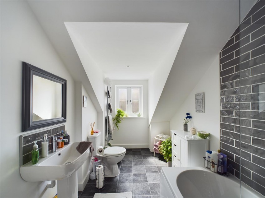 Images for 3 Cundill Parade, Driffield, YO25 6BN