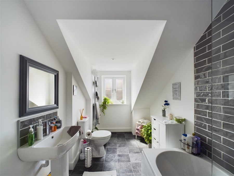 Images for 3 Cundill Parade, Driffield, YO25 6BN