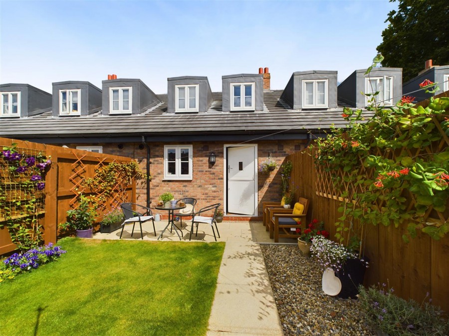 Images for 3 Cundill Parade, Driffield, YO25 6BN