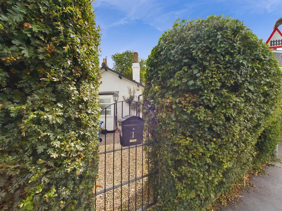 Images for Beverley Road, Driffield