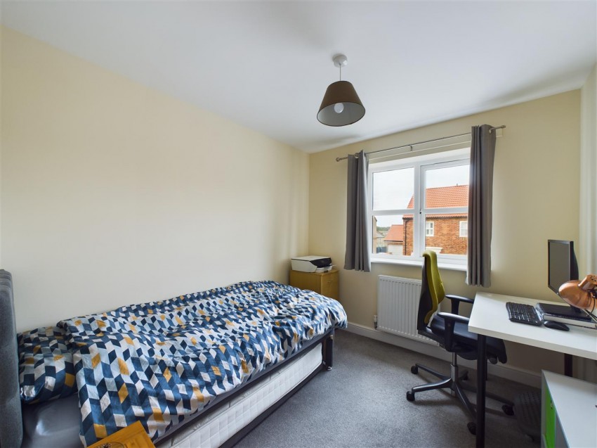 Images for 9 Reynards Avenue, Driffield, YO25 5AL