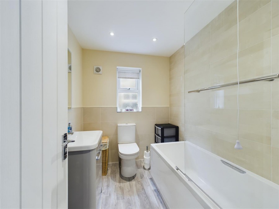 Images for 9 Reynards Avenue, Driffield, YO25 5AL
