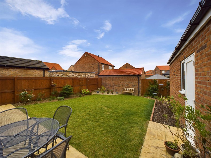 Images for 9 Reynards Avenue, Driffield, YO25 5AL