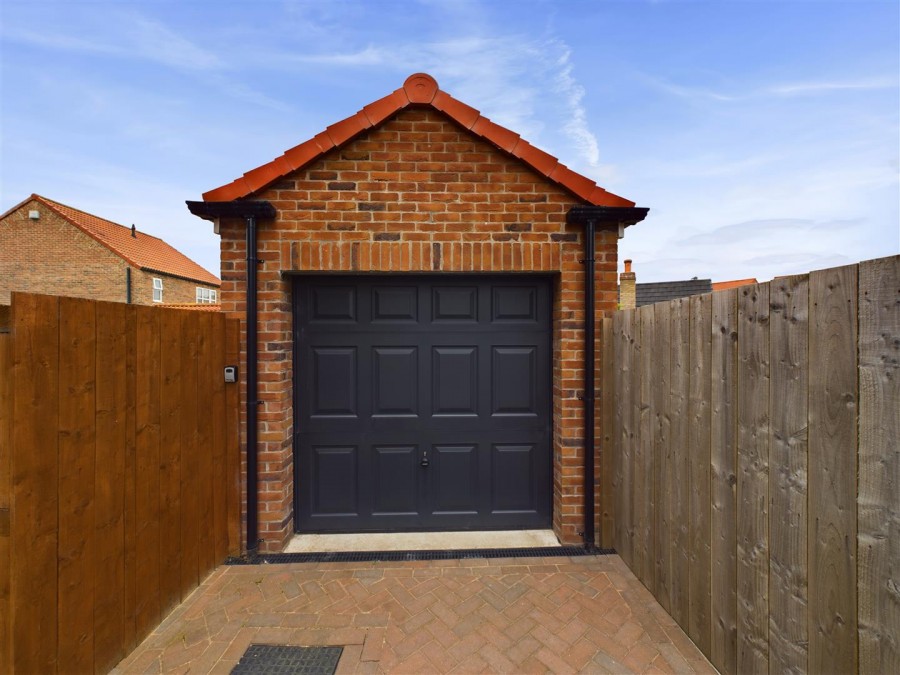 Images for 9 Reynards Avenue, Driffield, YO25 5AL