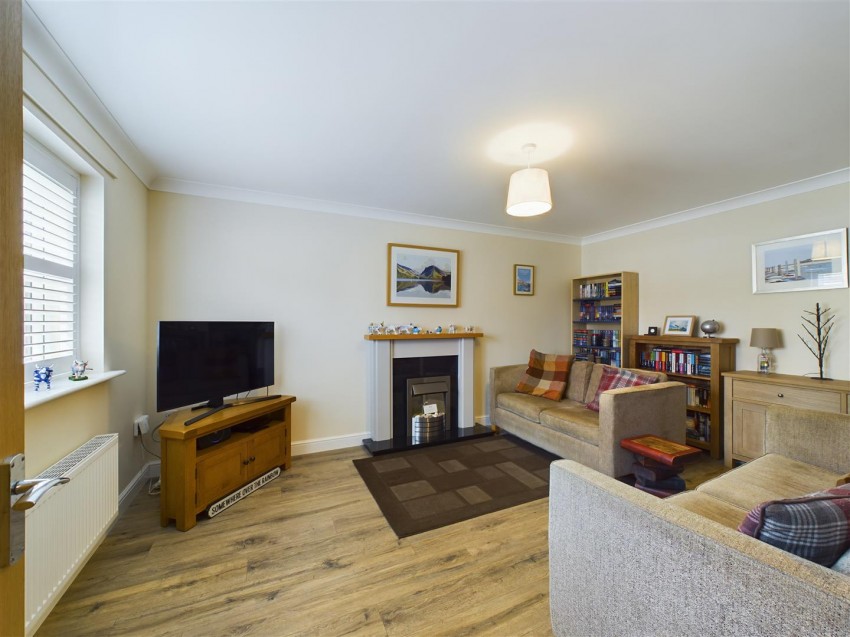 Images for 9 Reynards Avenue, Driffield, YO25 5AL