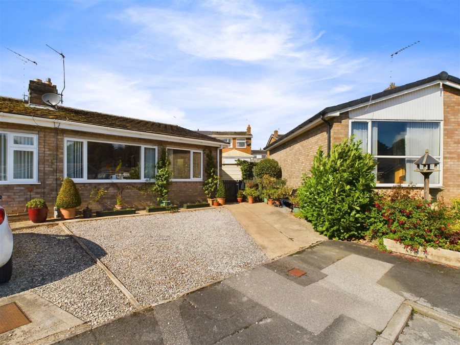 Images for 39 Woodland Rise, Driffield, YO25 5JD