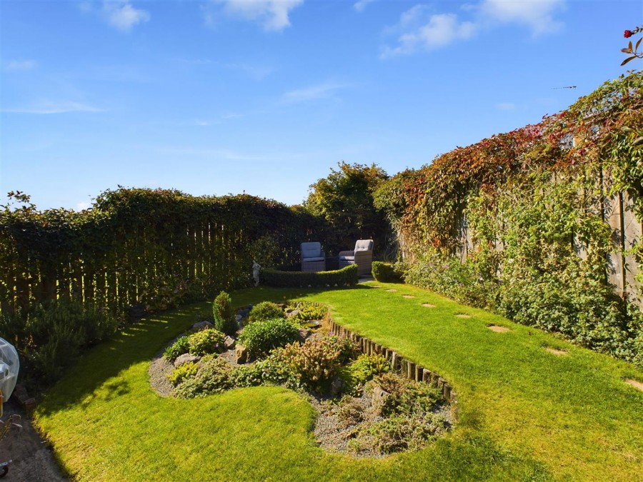 Images for 39 Woodland Rise, Driffield, YO25 5JD