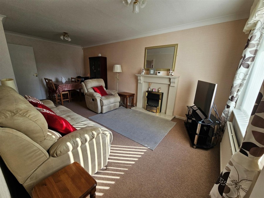 Images for 10 Magnolia Close, Driffield, YO25 6QU