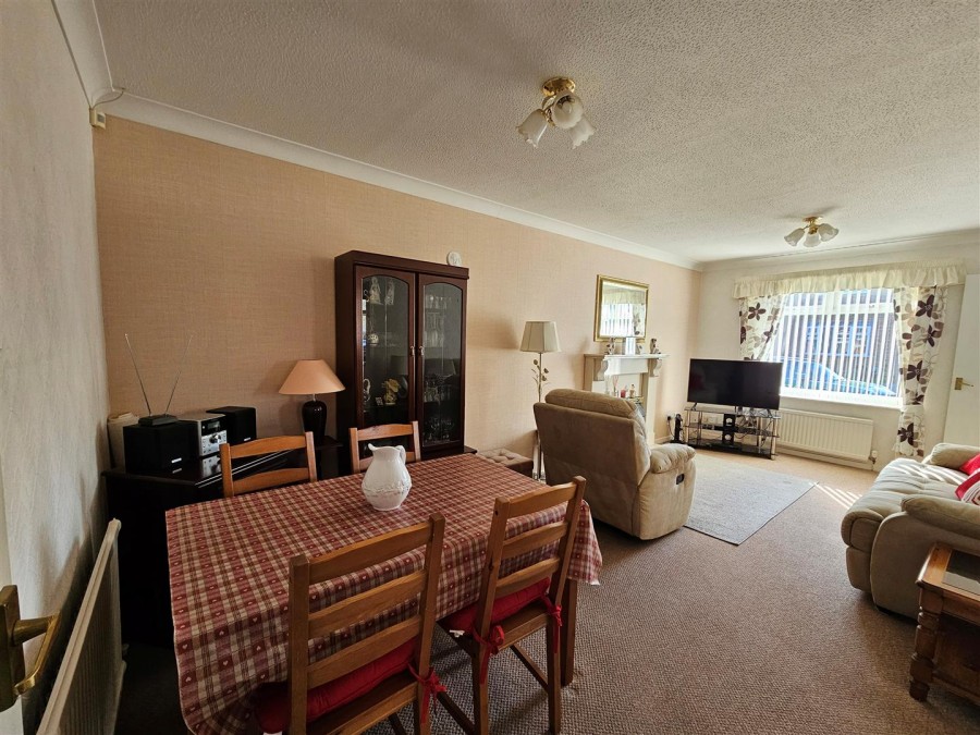 Images for 10 Magnolia Close, Driffield, YO25 6QU