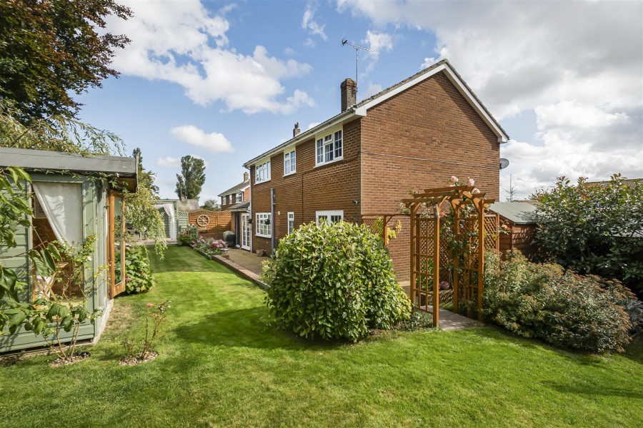 Images for 2 Fairfield Close, Nafferton, Driffield, YO25 4JH