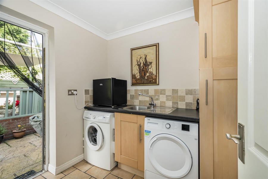 Images for 2 Fairfield Close, Nafferton, Driffield, YO25 4JH