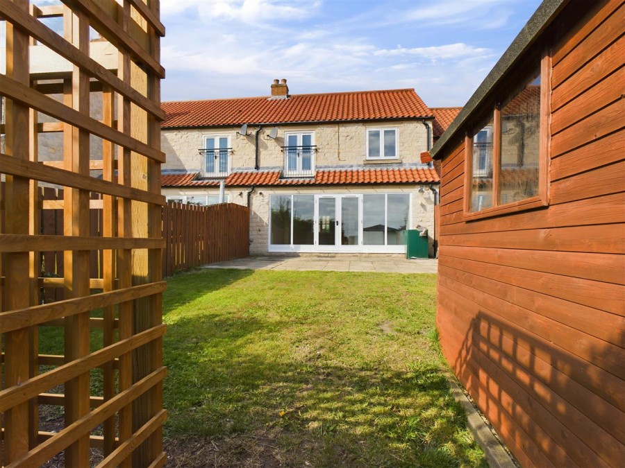 Images for 11 Pearsons Yard, Swinton, Malton, North Yorkshire, YO17 6TF