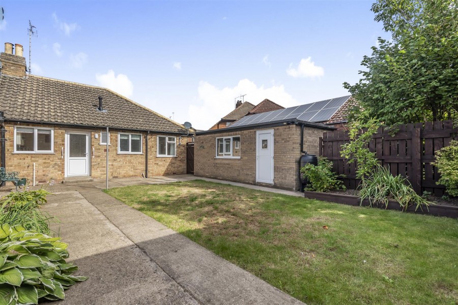 Images for 10 Spencers Mead, Driffield, YO25 6RJ