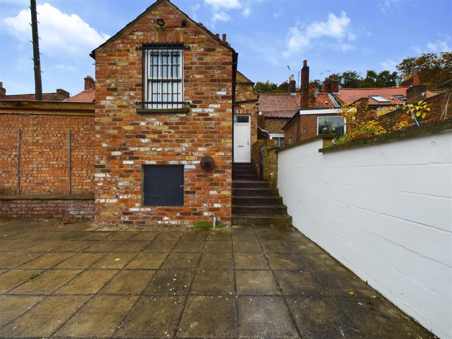 Images for 66A Castlegate, Malton, North Yorkshire YO17 7DZ