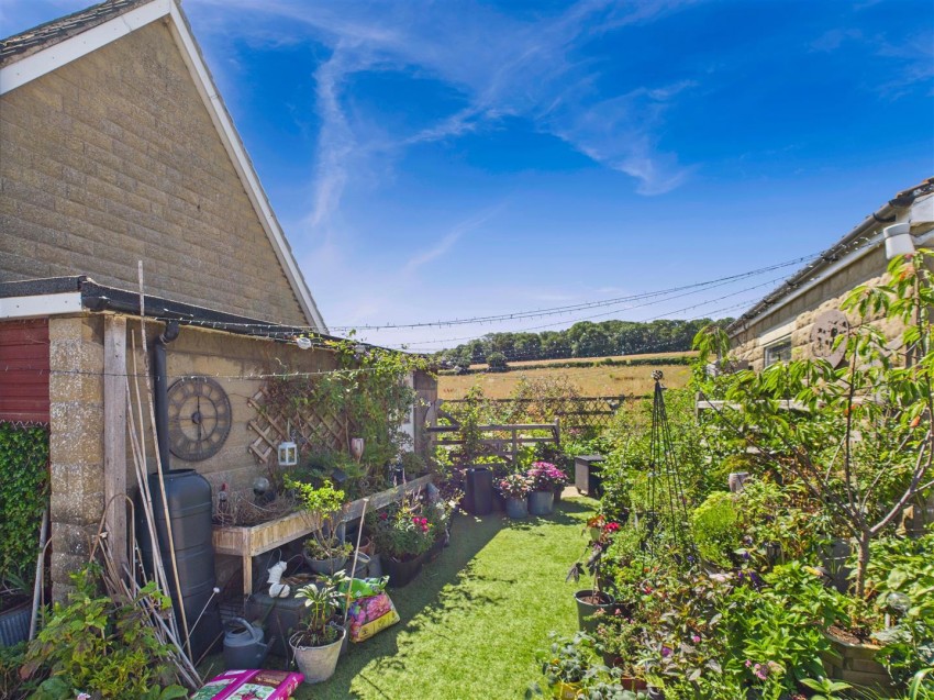 Images for West End, Welburn, North Yorkshire, YO60 7DX