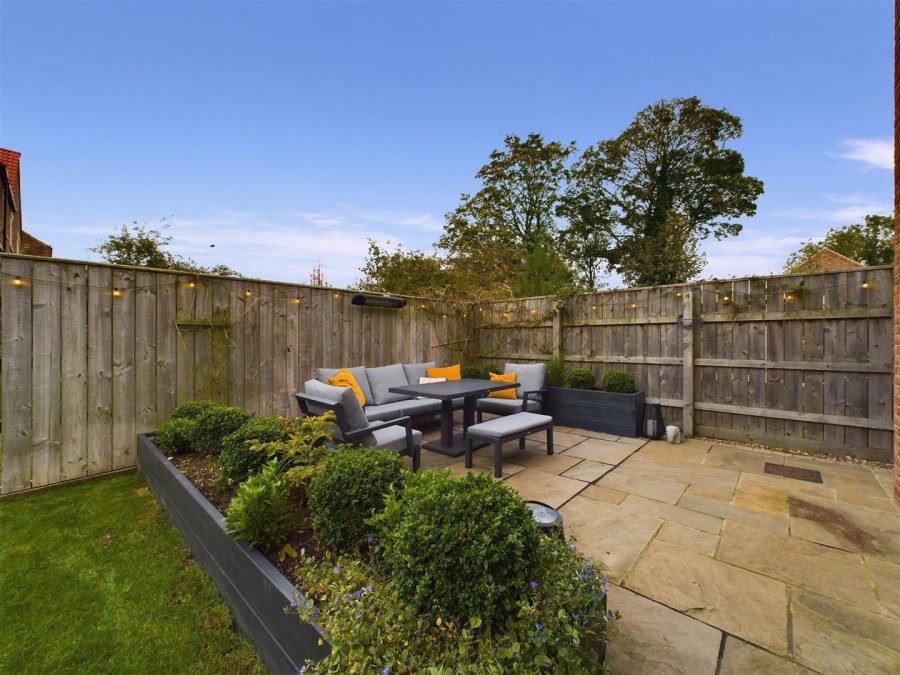 Images for 4 Station Yard Close, Huton Cranswick, Driffield, YO25 9LN