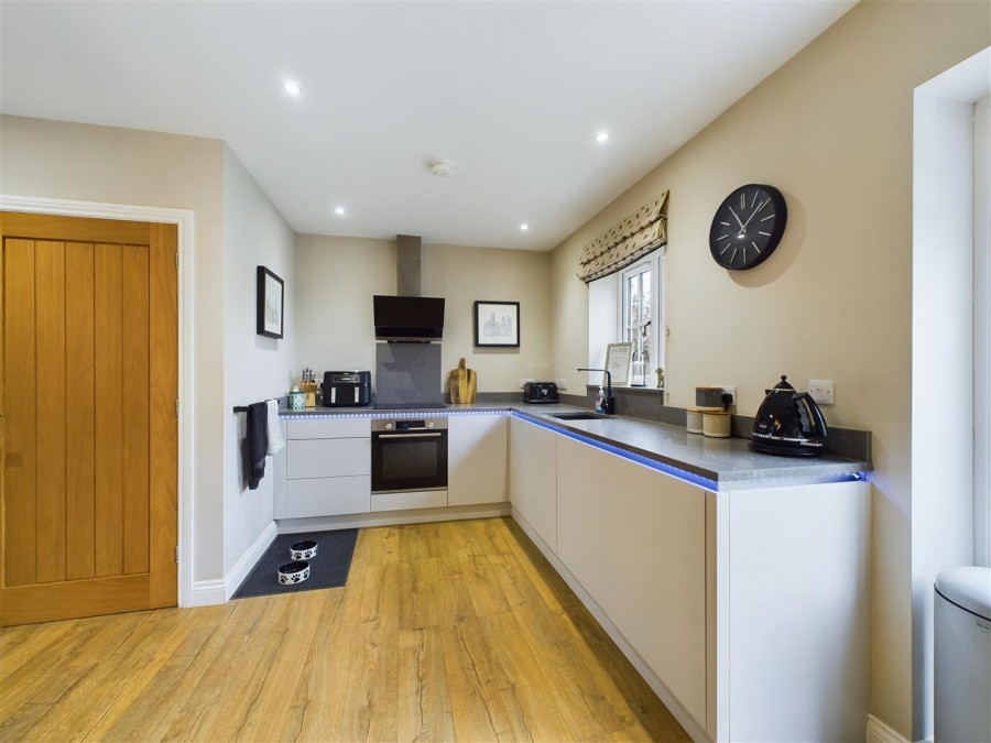 Images for 4 Station Yard Close, Huton Cranswick, Driffield, YO25 9LN