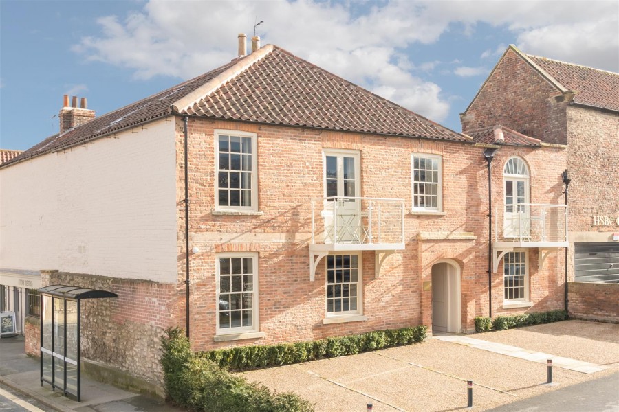 Images for 3 Chiltern Place, Malton, YO17 7FU