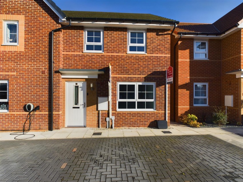 Images for 1 Ellacott Garth, Driffield, YO25 5FZ