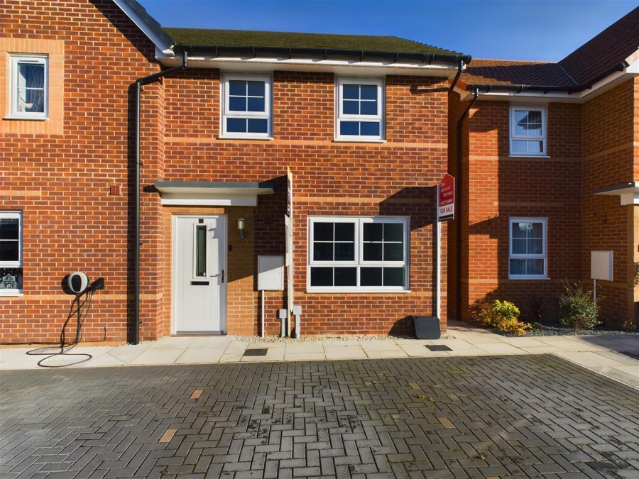 Images for 1 Ellacott Garth, Driffield, YO25 5FZ