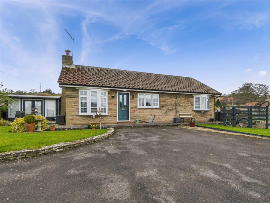 Images for Stone Lodge, Croft Lane, Snainton, YO13 9BH