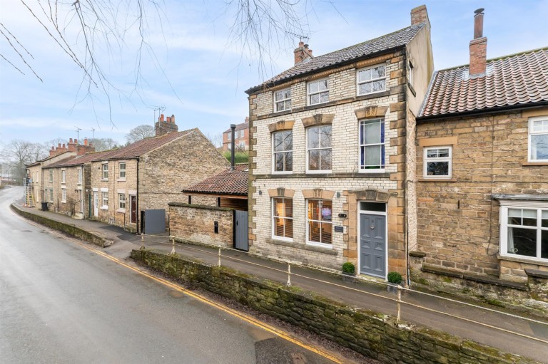 View Full Details for Rock House, Undercliffe, Pickering, YO18 7BB