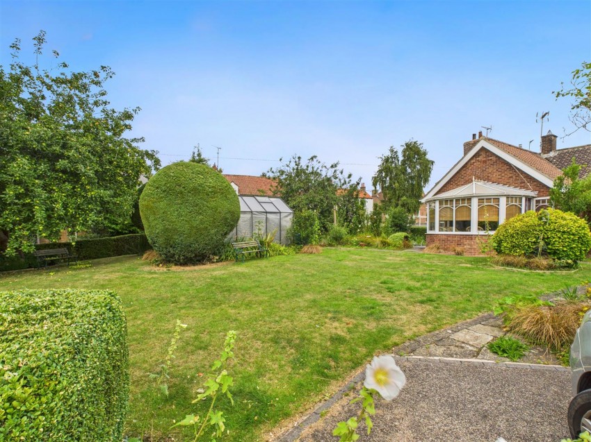 Images for 41 The Green, Lund, Driffield, YO25 9TE