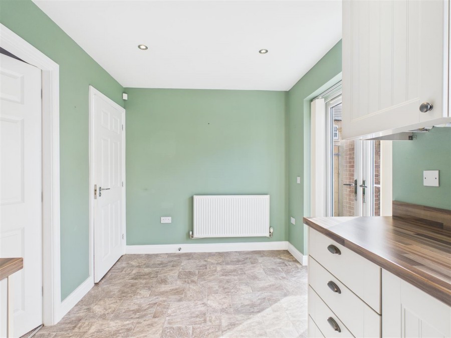 Images for 9 Priory Close, Nafferton, Driffield, YO25 4AT