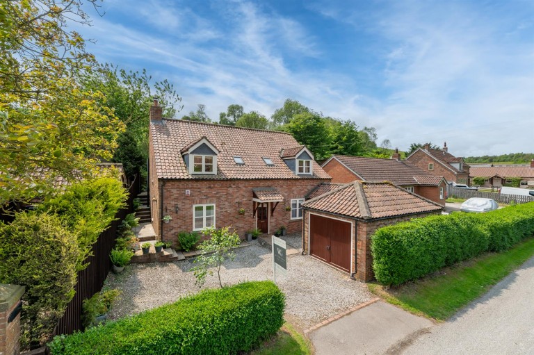 View Full Details for Swan Cottage, Thixendale, Malton, YO17 9TG