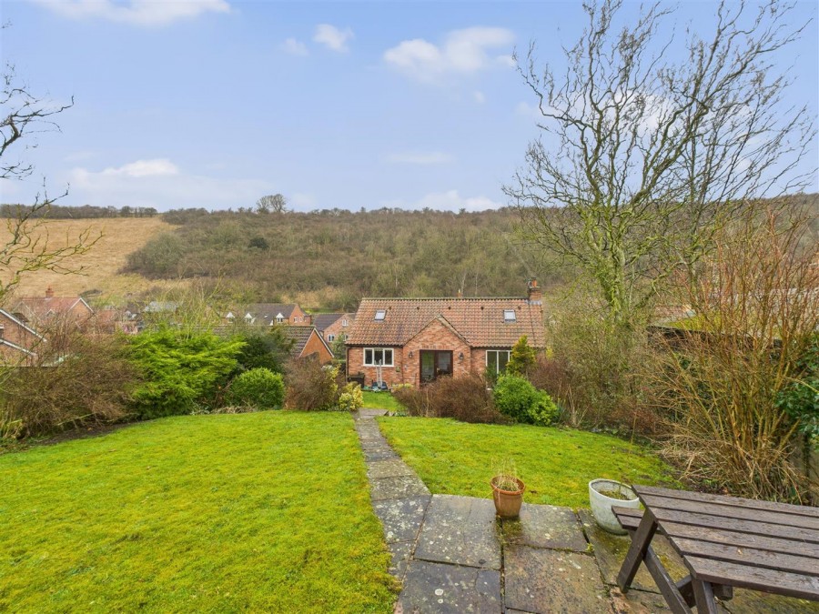 Images for Swan Cottage, Thixendale, Malton, YO17 9TG