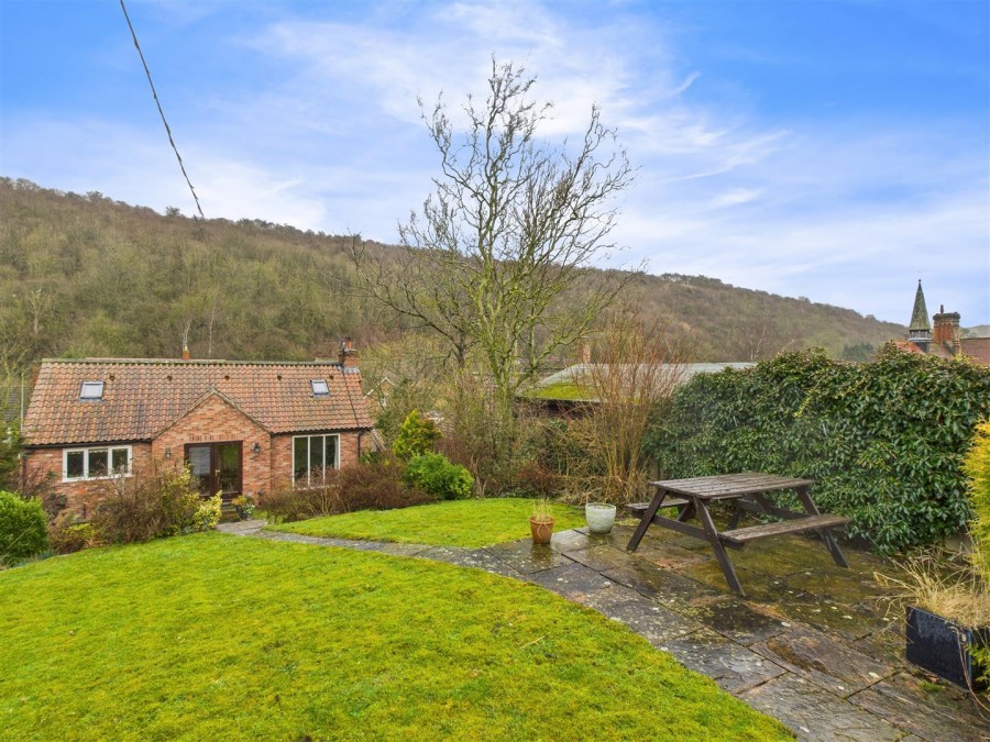 Images for Swan Cottage, Thixendale, Malton, YO17 9TG