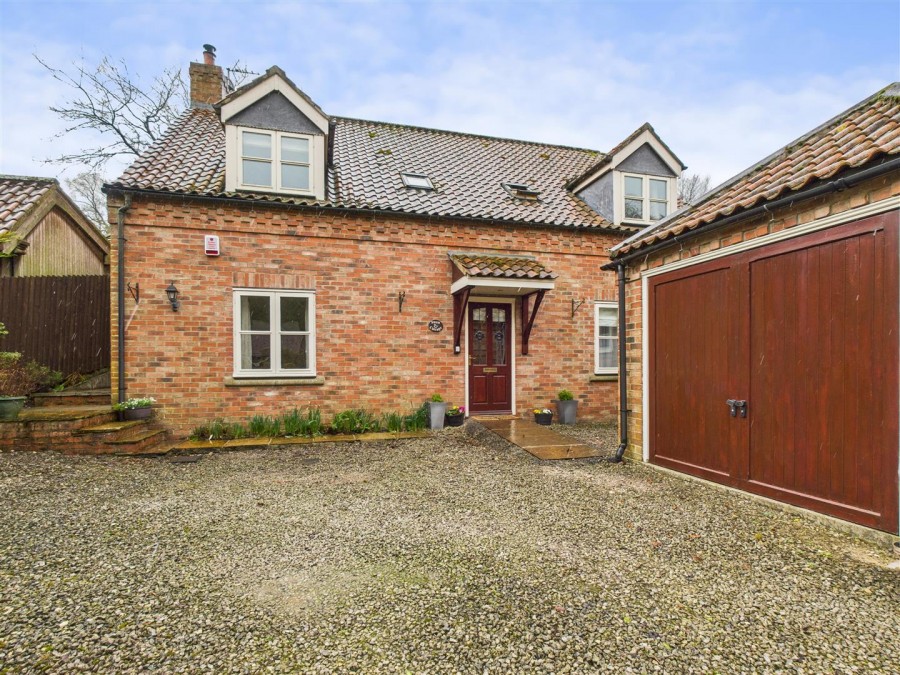 Images for Swan Cottage, Thixendale, Malton, YO17 9TG