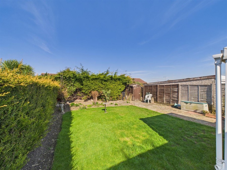 Images for 6 Kings Mead, Driffield, YO25 5FD