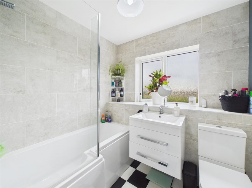 Images for 7 Highwood, Driffield, YO25 5YX