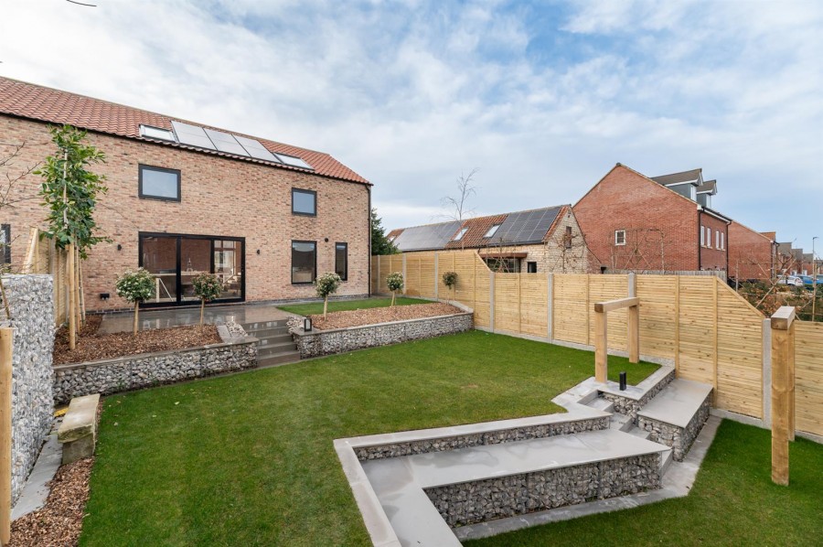 Images for 2 Pasture Cottages, Outgang Road, Malton, YO17 7BR
