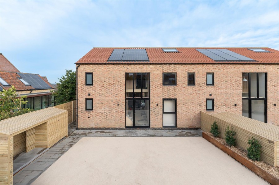 Images for 2 Pasture Cottages, Outgang Road, Malton, YO17 7BR