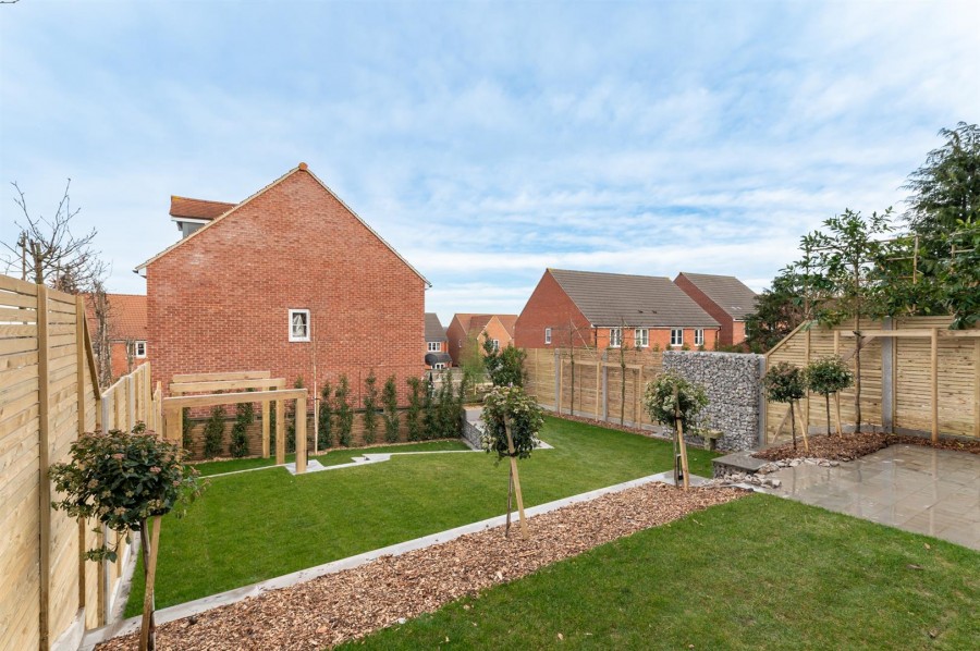 Images for 2 Pasture Cottages, Outgang Road, Malton, YO17 7BR