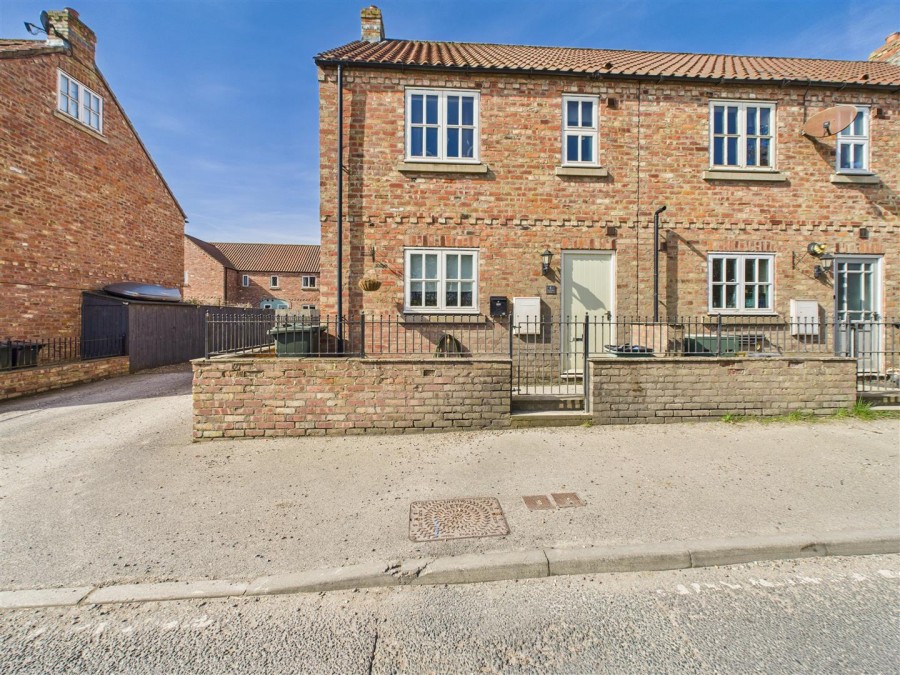 Images for 4 Manor Rise, Main Street, Foxholes, Driffield, YO25 3QU