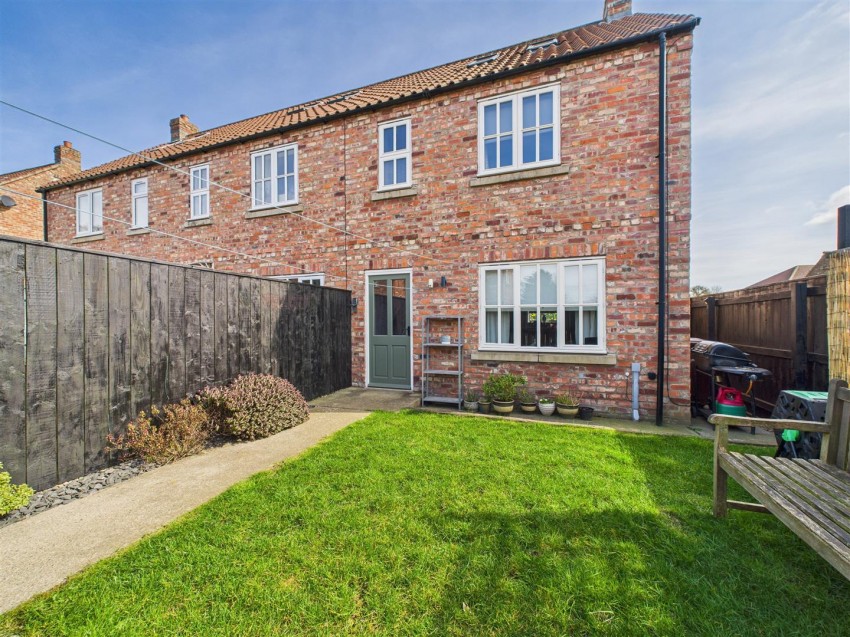 Images for 4 Manor Rise, Main Street, Foxholes, Driffield, YO25 3QU