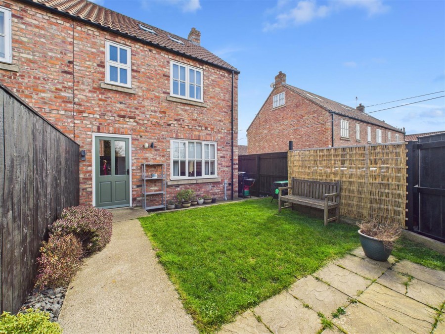 Images for 4 Manor Rise, Main Street, Foxholes, Driffield, YO25 3QU