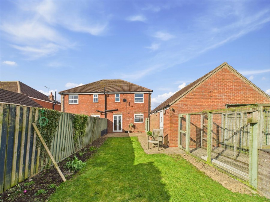 Images for 31 Parklands, Beeford, Driffield, YO25 8EY