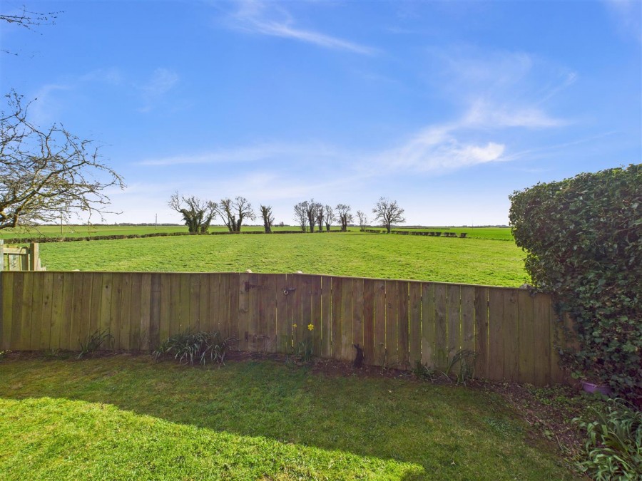 Images for 31 Parklands, Beeford, Driffield, YO25 8EY
