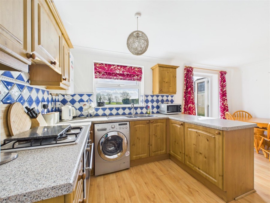 Images for 31 Parklands, Beeford, Driffield, YO25 8EY