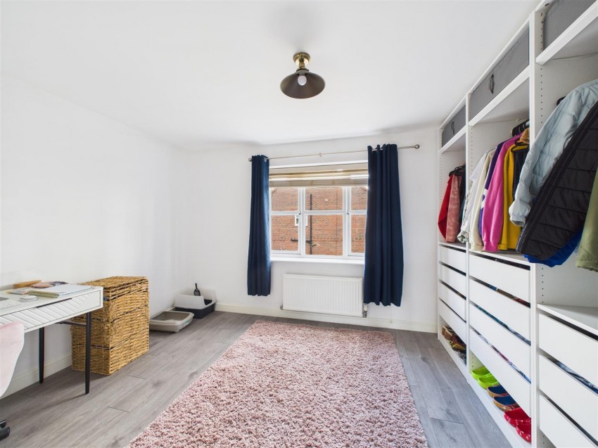 Images for 3 Abbots Close, Driffield, YO25 5AJ