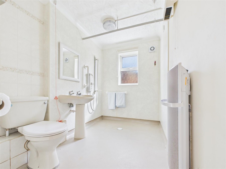 Images for Sutton Court, Skegness