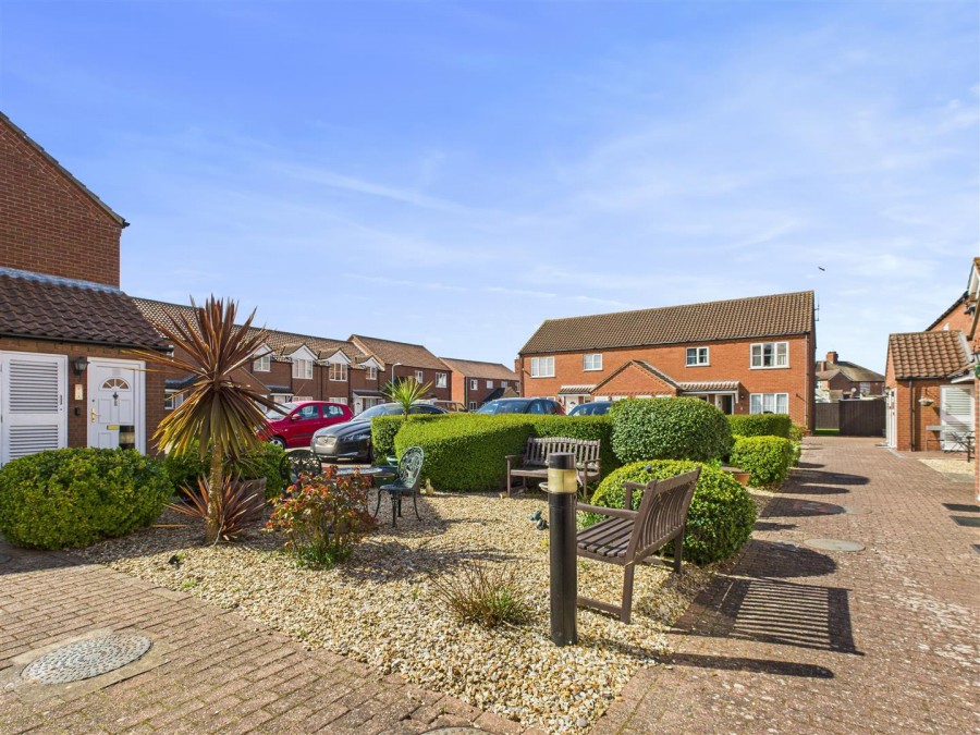 Images for Sutton Court, Skegness